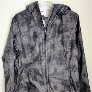 Eddie Bauer weatheredge mens XL water resistant jacket